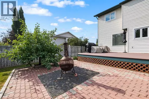 Calgary, AB T3L2A4,92 Tuscany Way NW