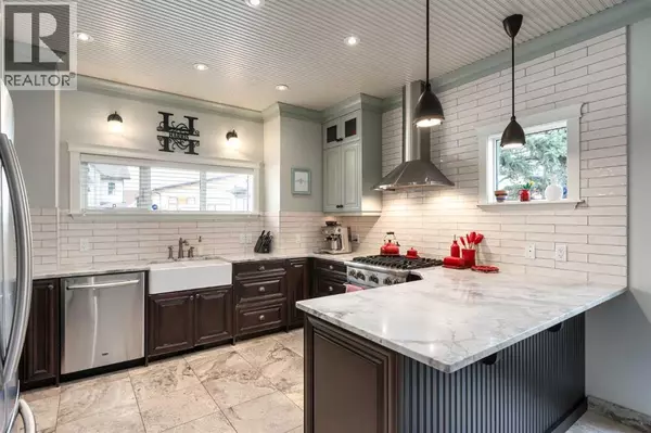 Calgary, AB T2T6R6,1907 37 Avenue SW