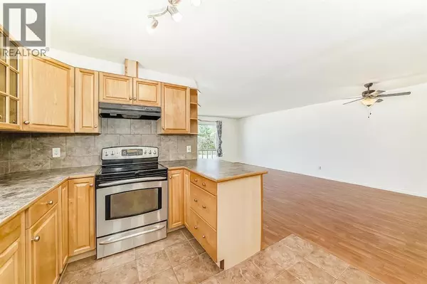 Airdrie, AB T4B1C4,66 Eldridge Rise SE