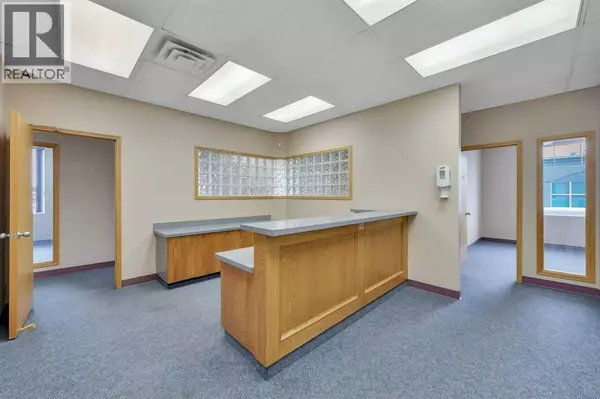 Red Deer, AB T4N1K6,4, 4910 45 Street