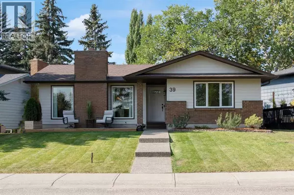 39 Midpark Close SE, Calgary, AB T2X1N9