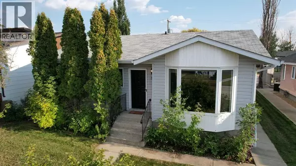 313 3 Avenue W, Hanna, AB T0J1P0