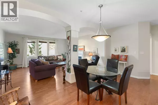 Calgary, AB T2S3B6,404, 2422 Erlton Street SW