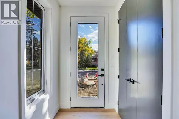 Calgary, AB T2M1B5,1802 19 Avenue NW