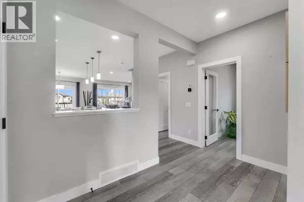 Airdrie, AB T4B5J2,1209 Chinook Gate Bay SW