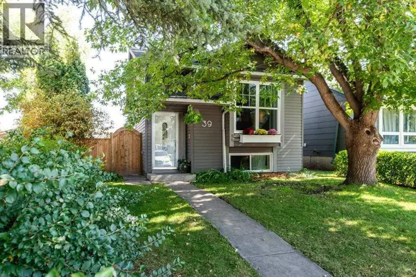 39 Shawglen Place SW, Calgary, AB T2Y1X9