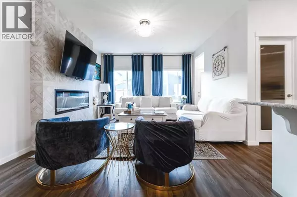 Calgary, AB T3P1N8,672 Livingston Way NE