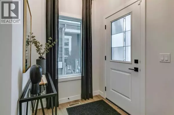 Okotoks, AB T1S2T4,43 Birch Row