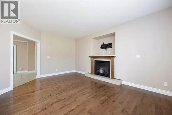 Fort Mcmurray, AB T9K0R9,236 Falcon Drive