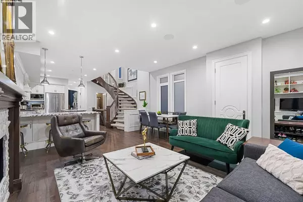 Calgary, AB T2N1R2,922 5 Street NW