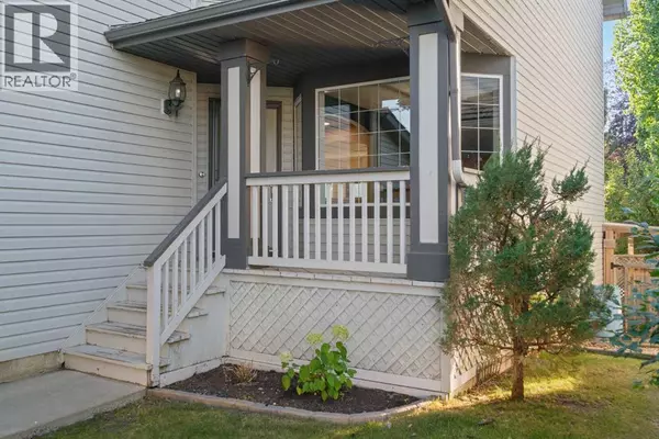 Calgary, AB T2Z3R8,45 Mt Douglas Close SE