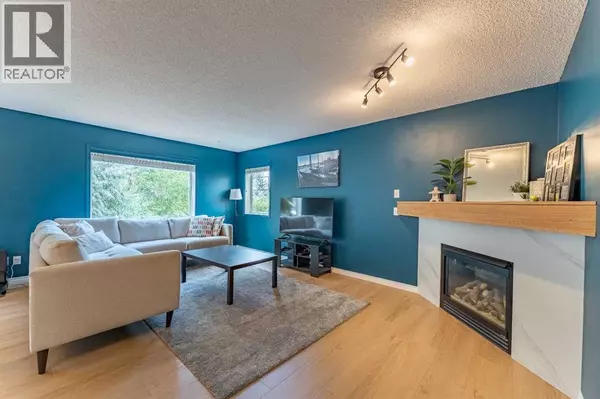 Calgary, AB T3M1B3,76 Cranfield Place SE