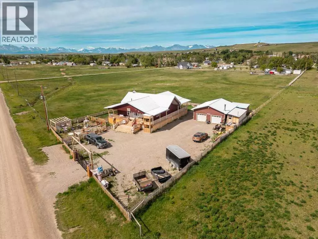 Hill Spring, AB T0L1E0,51 N 2 Street E