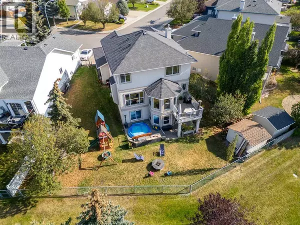 216 Stonegate Place NW, Airdrie, AB T4B2P3