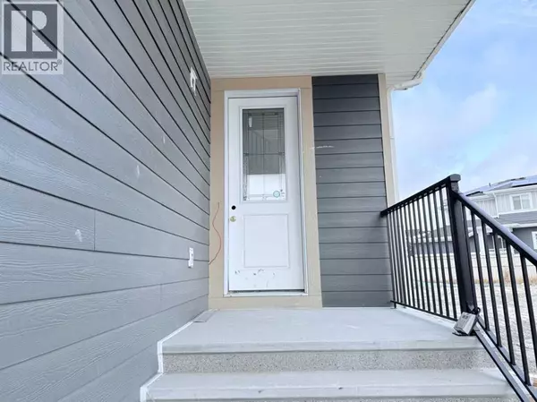 Cochrane, AB T4C3C5,51 Sunrise Heath