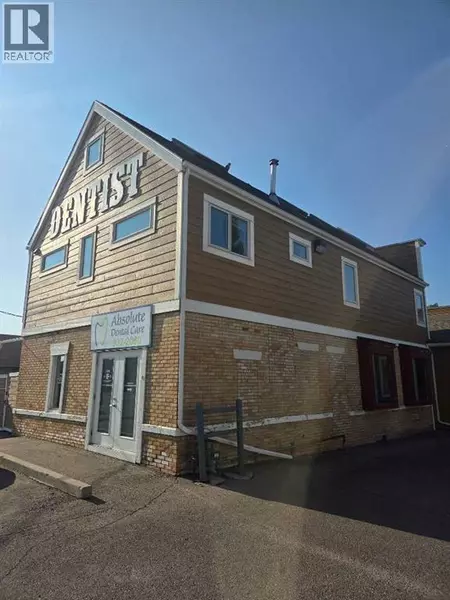 Upper Back, 508 1 Street W, Cochrane, AB T4C1B1