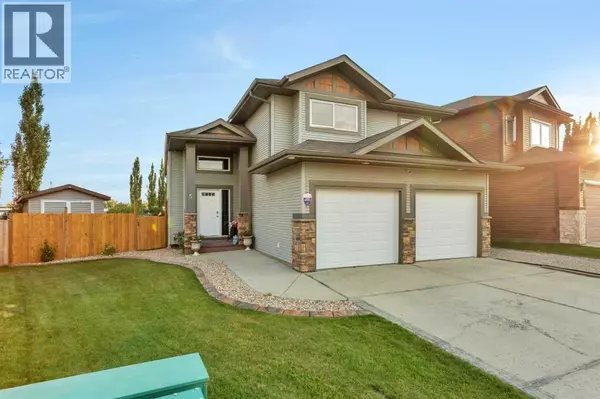 5 Heritage Drive, Penhold, AB T0M1R0