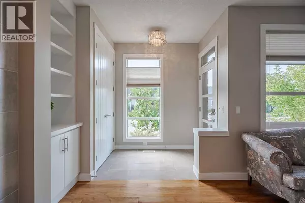 Calgary, AB T2N0S7,2212 5 Avenue NW