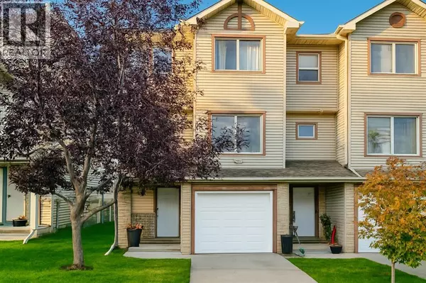 Calgary, AB T2B0B6,14 DOVER Mews SE