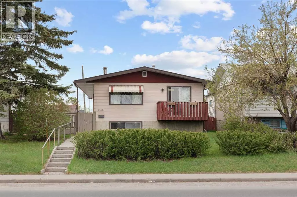 Calgary, AB T2A3A4,1521 44 Street SE
