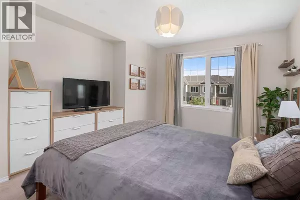 Airdrie, AB T4B0N8,19 Windstone Green SW