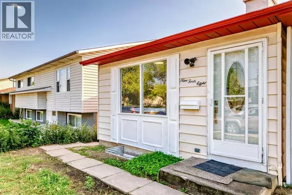 Calgary, AB T1Y2X2,948 Rundlecairn Way NE