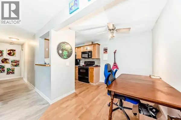 Calgary, AB T2J5P6,4305, 13045 6 Street SW