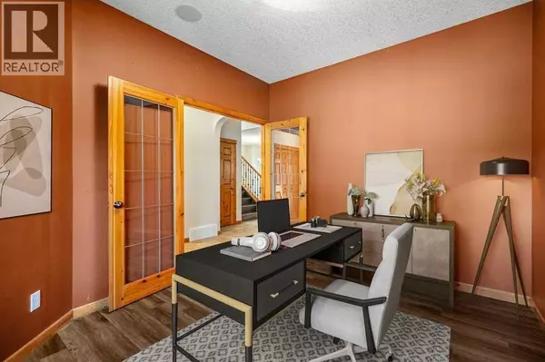 Calgary, AB T3M1G4,136 Cranwell Crescent SE