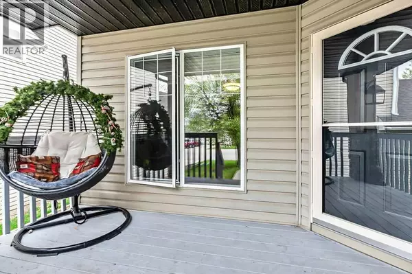 Okotoks, AB T1S1W5,83 Crystalridge Close