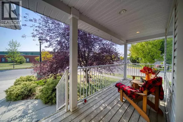 Chestermere, AB T1X1H7,161 West Lakeview Drive