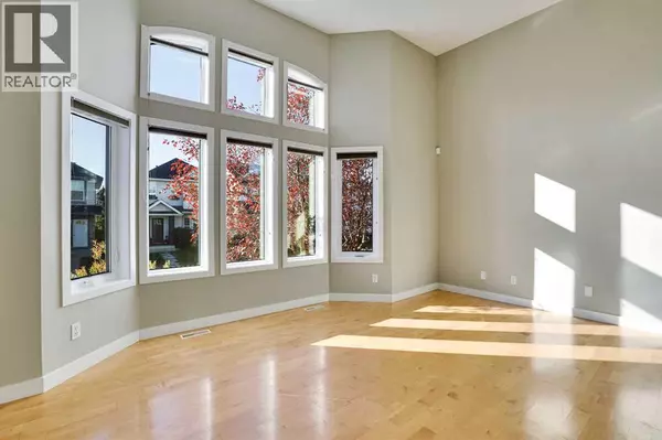 Calgary, AB T3G4J3,307 Arbour Grove Close NW