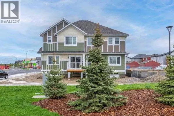 33 Walcrest Lane SE, Calgary, AB T2X4L4