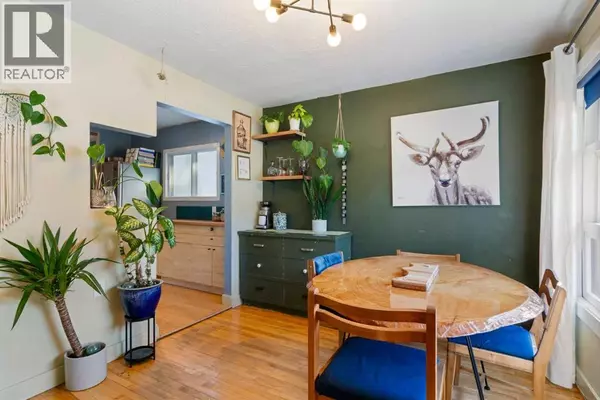 Calgary, AB T3B1L7,8012 33 Avenue NW