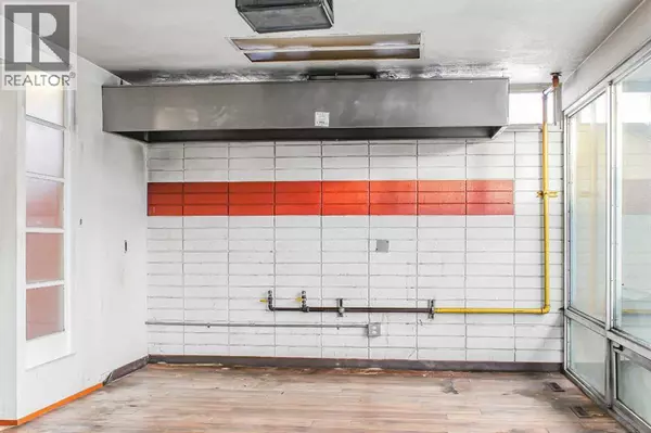 Grande Prairie, AB T8V0Y2,10136 101 Avenue