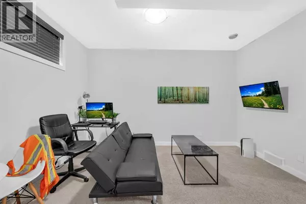 Calgary, AB T3N1V2,46 Cornerbrook Manor NE