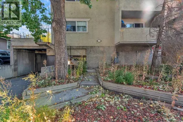 Calgary, AB T2T3Z5,7, 2512 15 Street SW