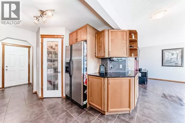 Calgary, AB T2X3Y1,398 Chaparral Ridge Circle SE