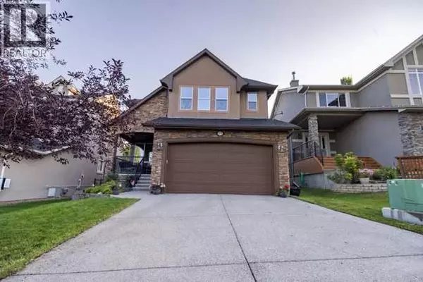 28 Crestmont Way SW, Calgary, AB T3B5Z6