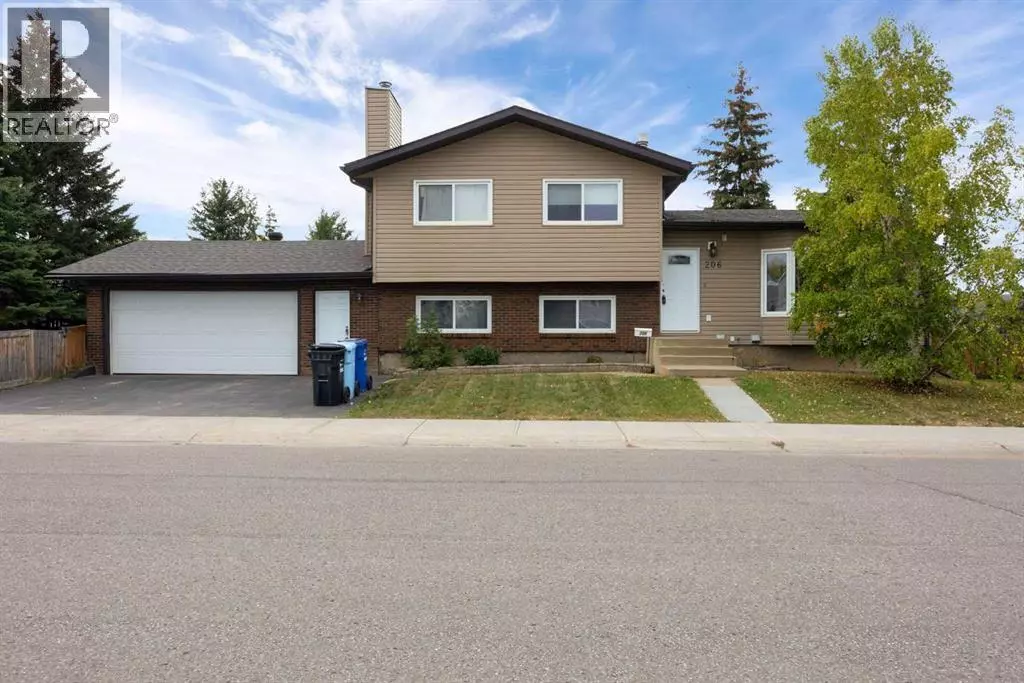 Fort Mcmurray, AB T9K1N4,206 Leigh Crescent