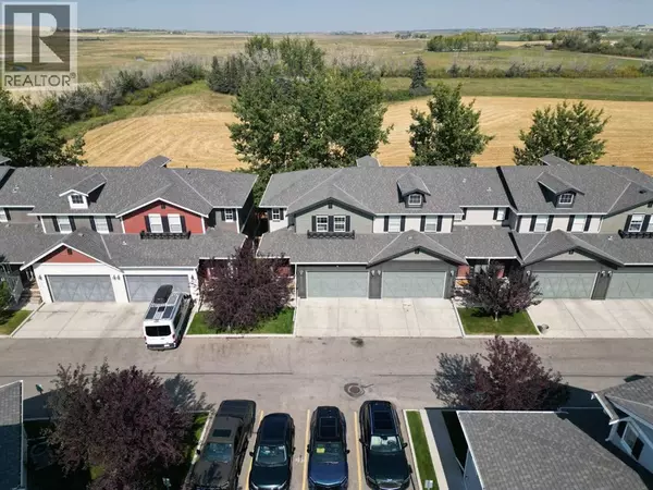 3304, 1001 8 Street NW, Airdrie, AB T4B0W4