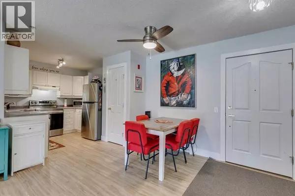 Calgary, AB T3H3L9,1115, 1818 Simcoe Boulevard SW