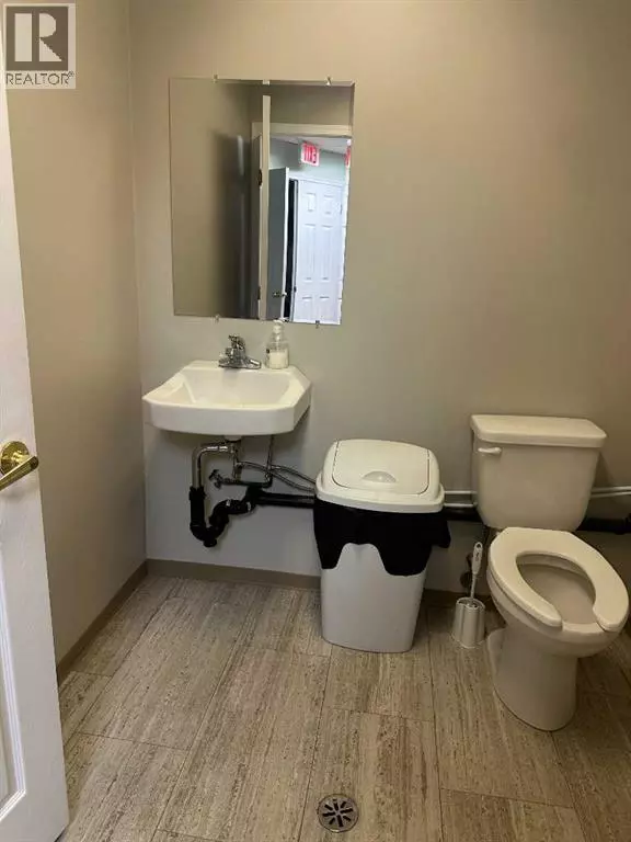 Taber, AB T1G1S7,5327 48 Avenue