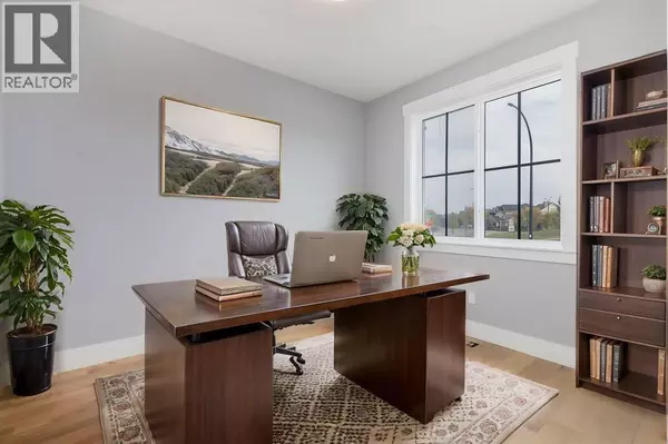 Airdrie, AB T4B3T6,1209 Coopers Drive SW