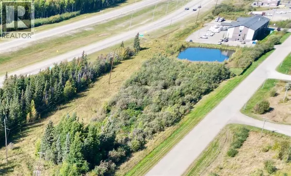 321 1A Avenue, Fox Creek, AB T0H1P0