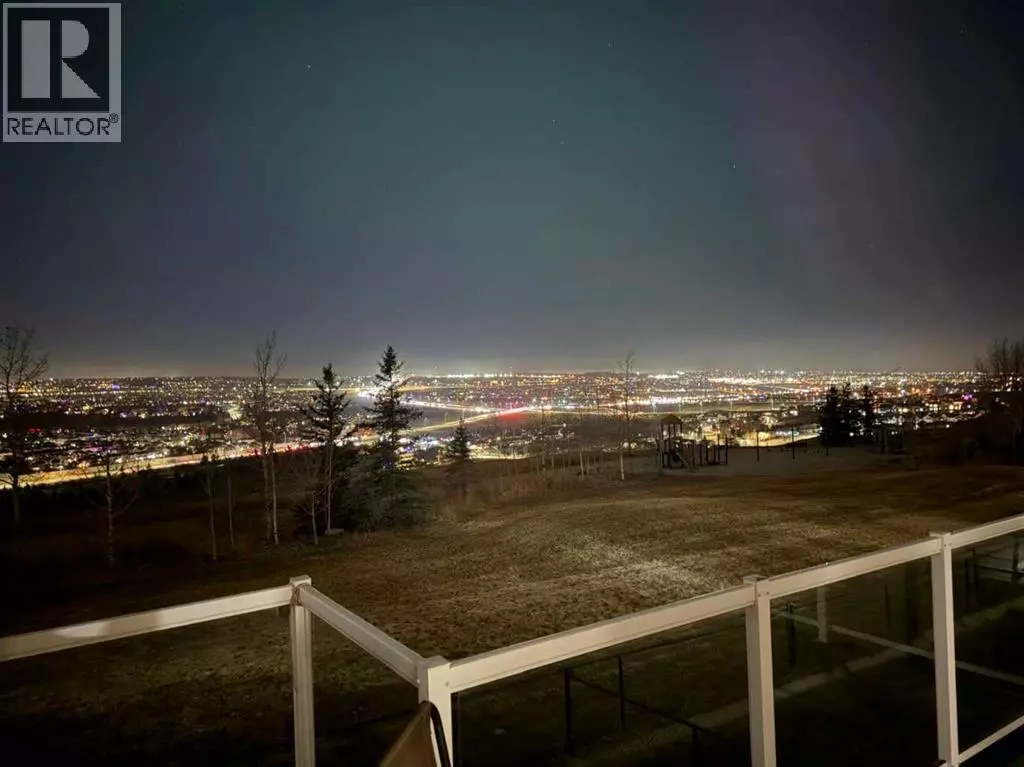 Calgary, AB T3K0H8,182 Panamount Road NW