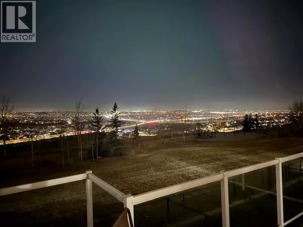 182 Panamount Road NW, Calgary, AB T3K0H8