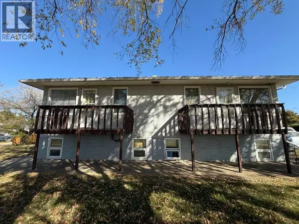 3904 42 Street, Ponoka, AB T4J1B1