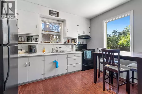 4732 52 Street, Sylvan Lake, AB T4S1G5