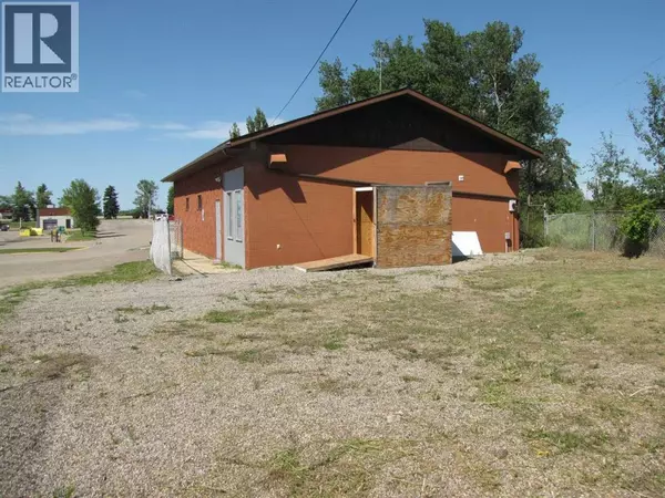 Innisfail, AB T4G1S6,4303 and 4301 49 Street