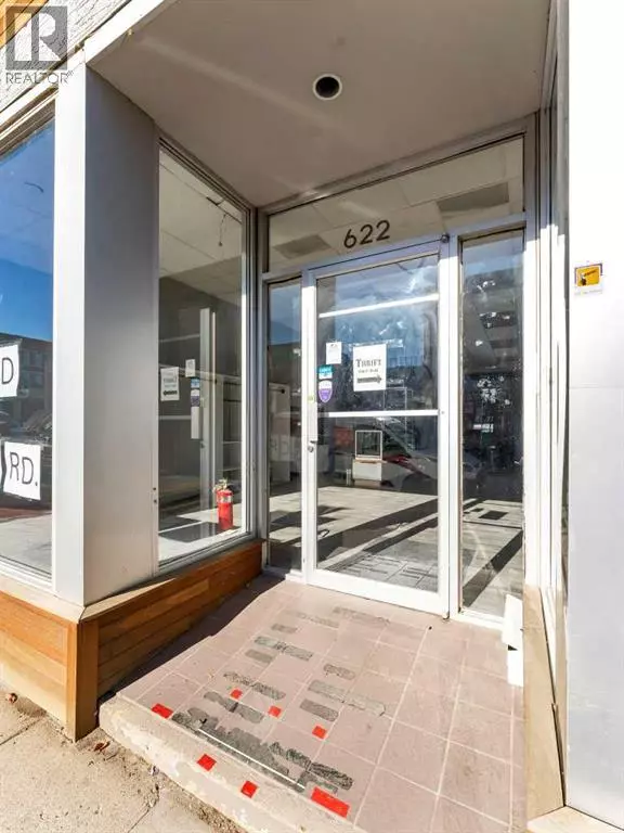 Medicine Hat, AB T1A7G6,622 3 Street SE